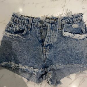 CARMAR Distressed short. Size 24